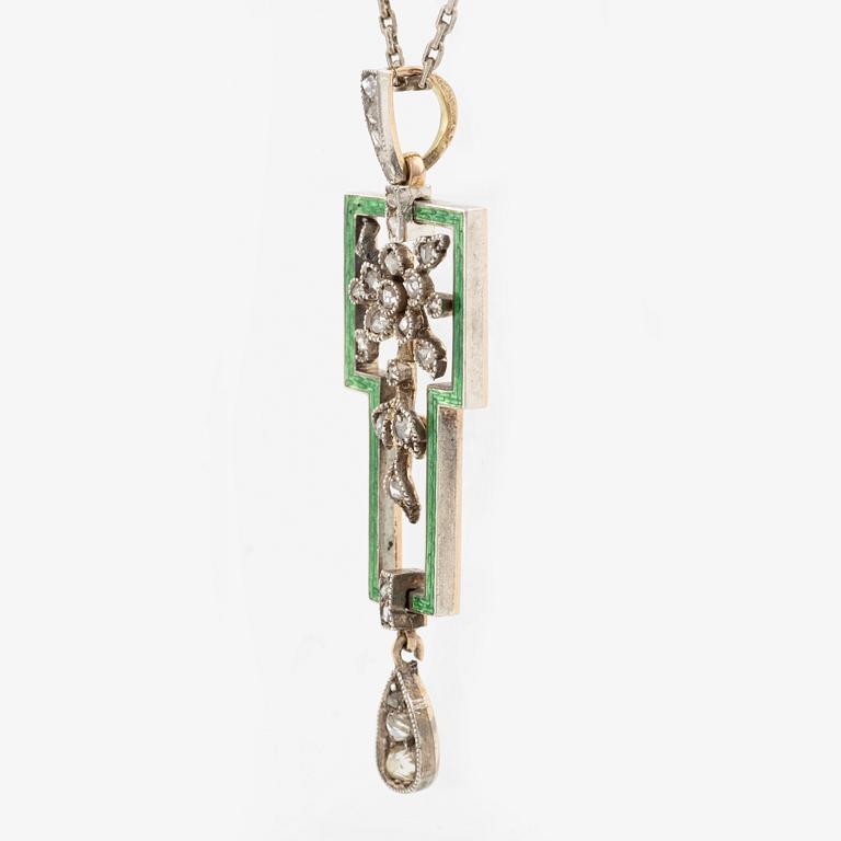 Pendant, 14K gold with green enamel and rose-cut and old-cut diamonds, with chain, Russia.