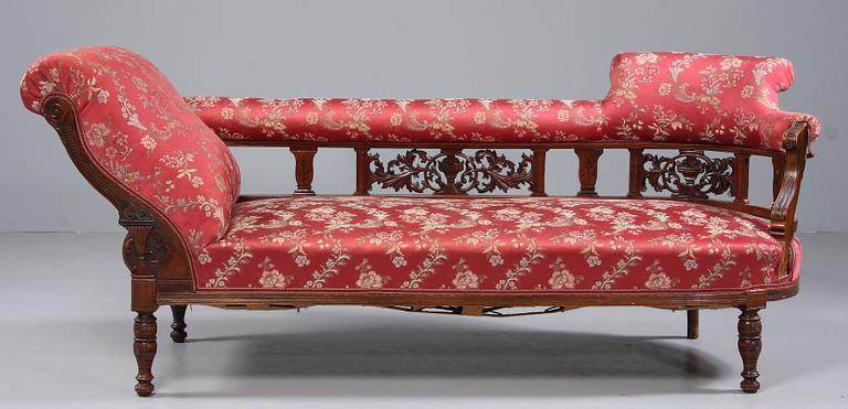 SALONGSGRUPP, 5 delar, nyrenässans, 1800-tal.