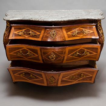 266. A CHEST OF DRAWERS, Rococo, Sweden 1770-80.