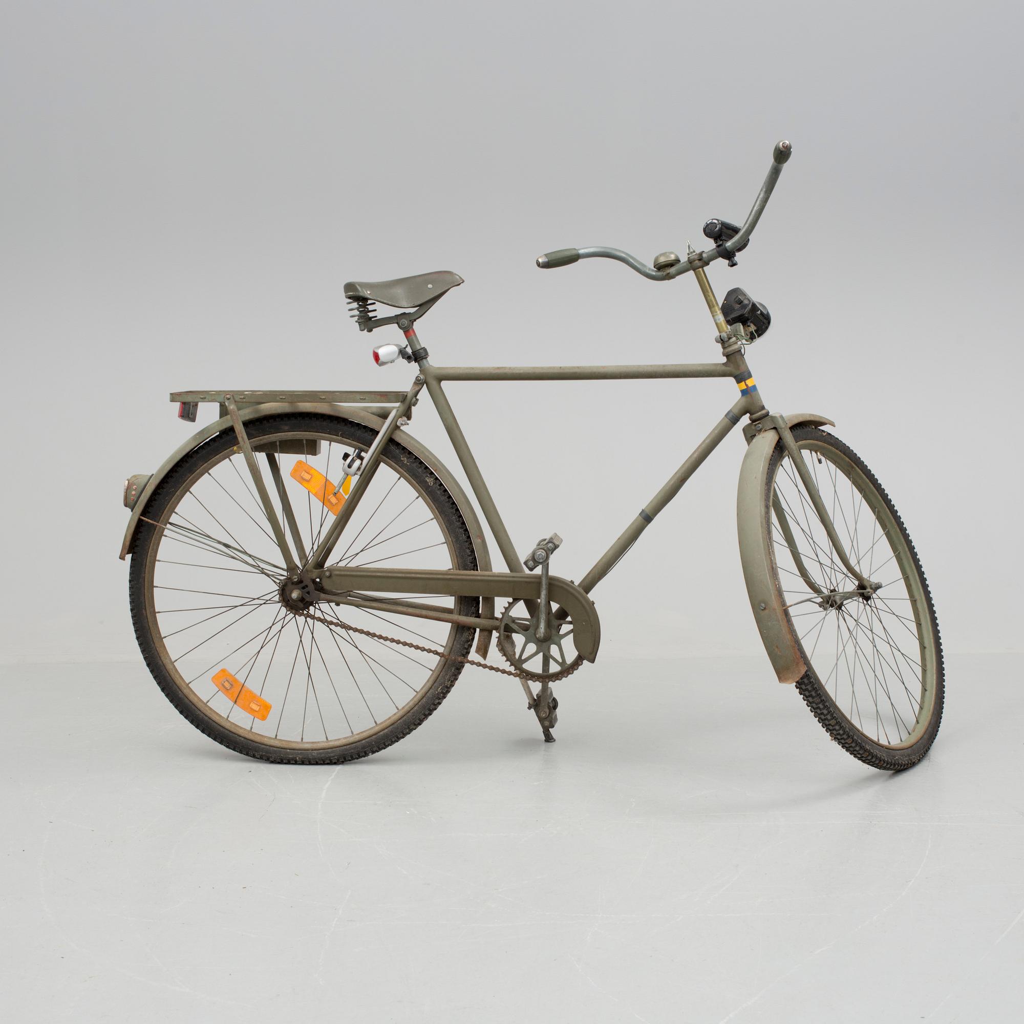 MILITÄRCYKEL, 1900-talets mitt.