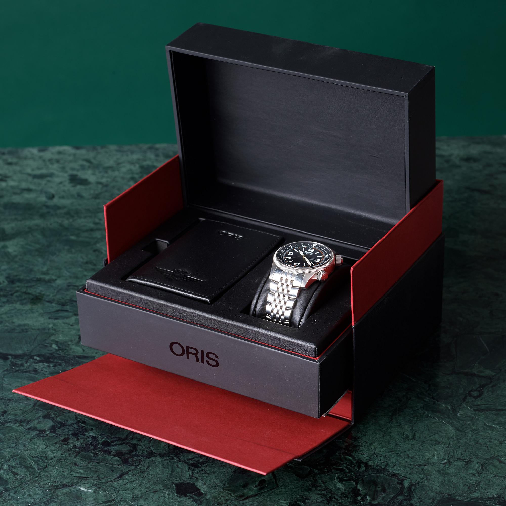 ORIS, Royal Flying Doctor Service, armbandsur, 44 mm,