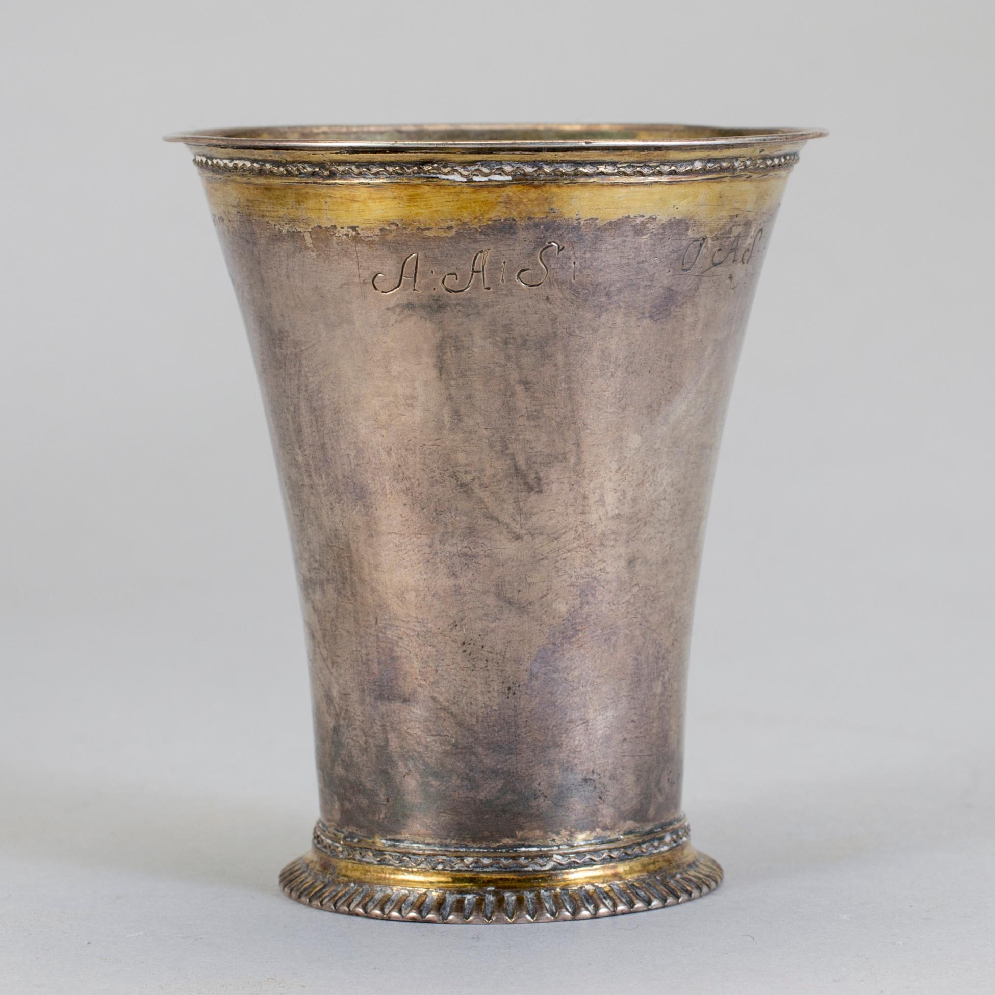 BÄGARE, silver, Anders Lundman, verksam 1745-63. Vikt ca 76 gram.