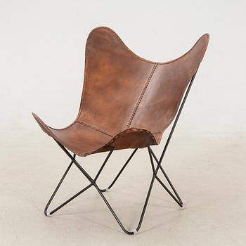 Bat chair, late 20th century.