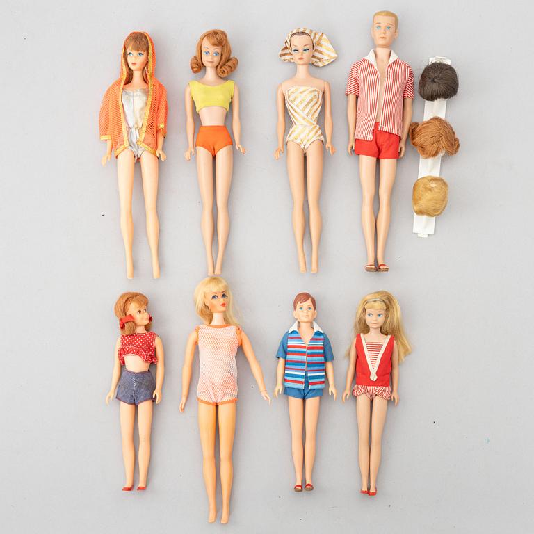 Barbie dolls, 8 pcs with clothes and accessories, Mattel, 1960s/70s.