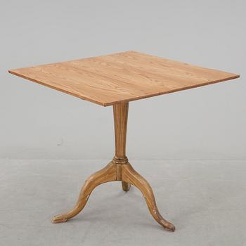 FÄLLBORD, 1800-talets första hälft.
