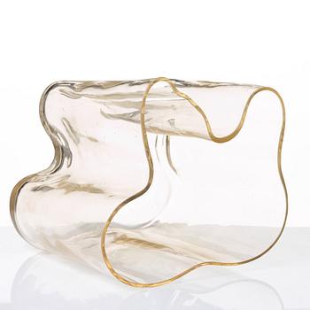 Alvar Aalto, a mould blown glass vase, part of the 'Eskimoerindens skinnbuxa' series, by Karhula, Finland 1930's.