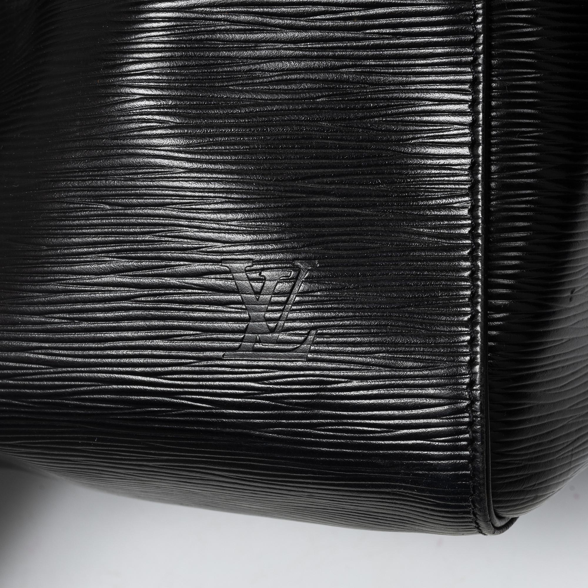 Louis Vuitton, weekend bag, "Keepall Epi 60".