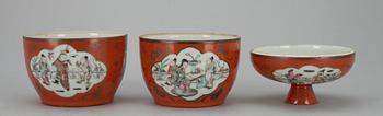 RISSKÅLAR, 2 st, porslin, Kina 1800-talets slut.
