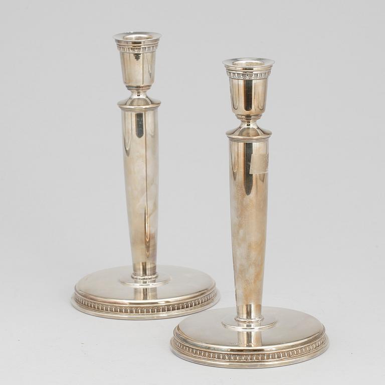 LJUSSTAKAR, ett par, silver, GAB, Stockholm 1967. Tot ca 624 gram.