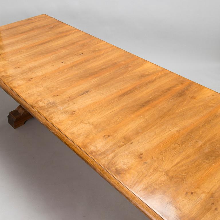 A 1920s conference table / dinner table.