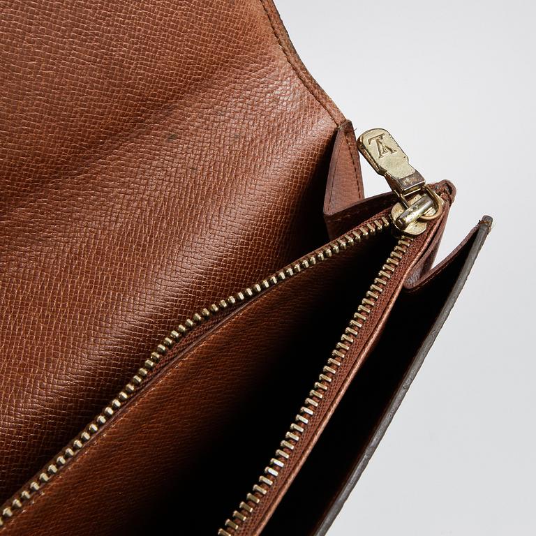 PLÅNBOK, Louis Vuitton.