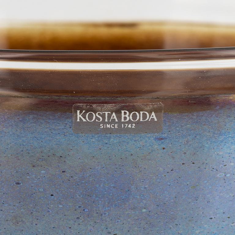 Bertil Vallien, a vase and bowl, Kosta Boda.