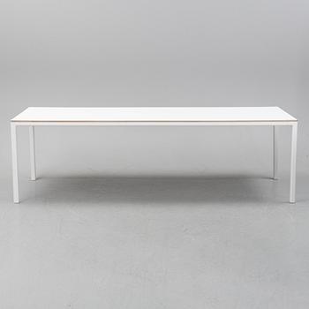 A contemporary 'T12' dining table from Hay.