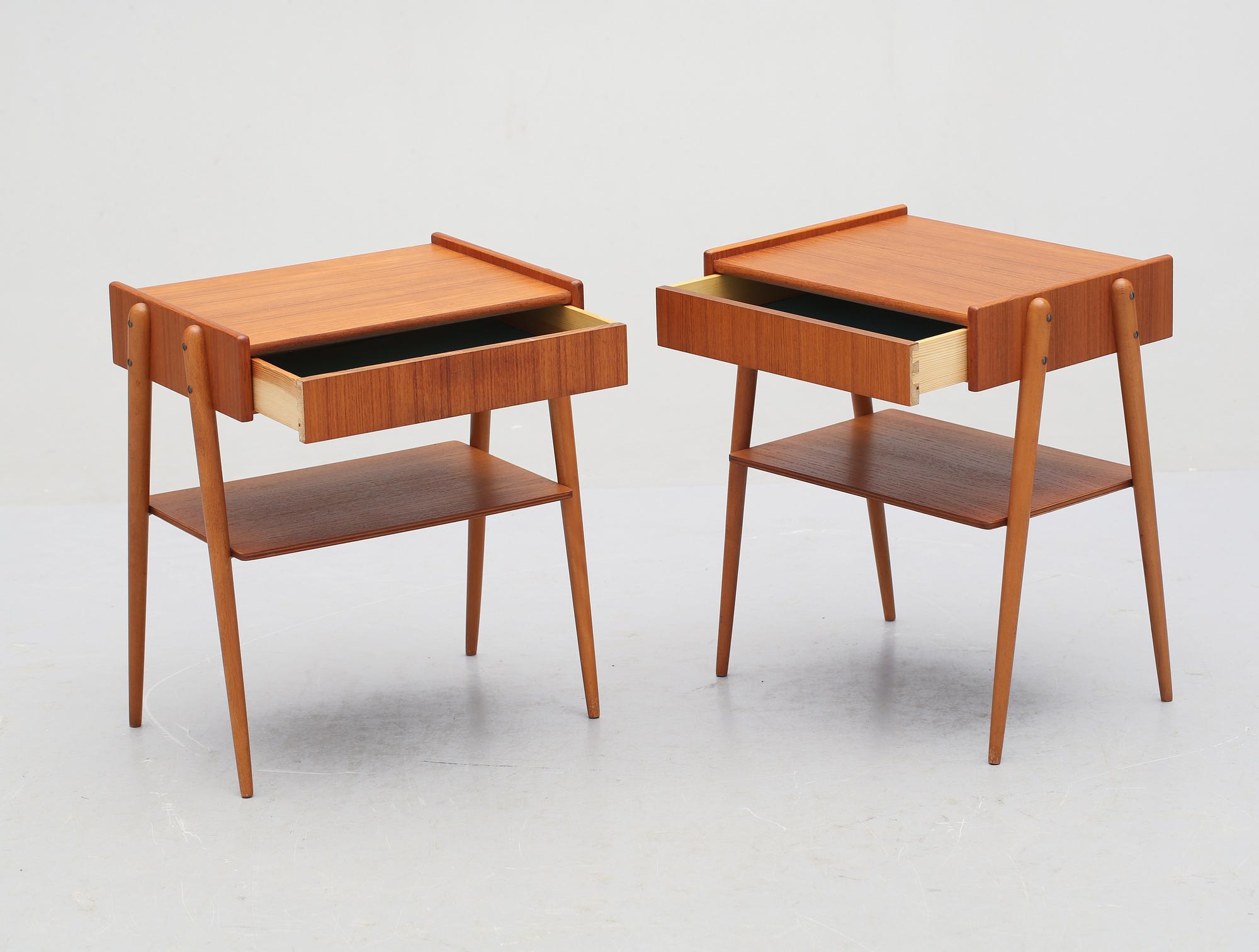 SÄNGBORD, ett par, AB Carlströms & CO Möbelfabrik, 1950/60-tal.