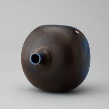 BERNDT FRIBERG, vas, Gustavsberg Studio 1972.