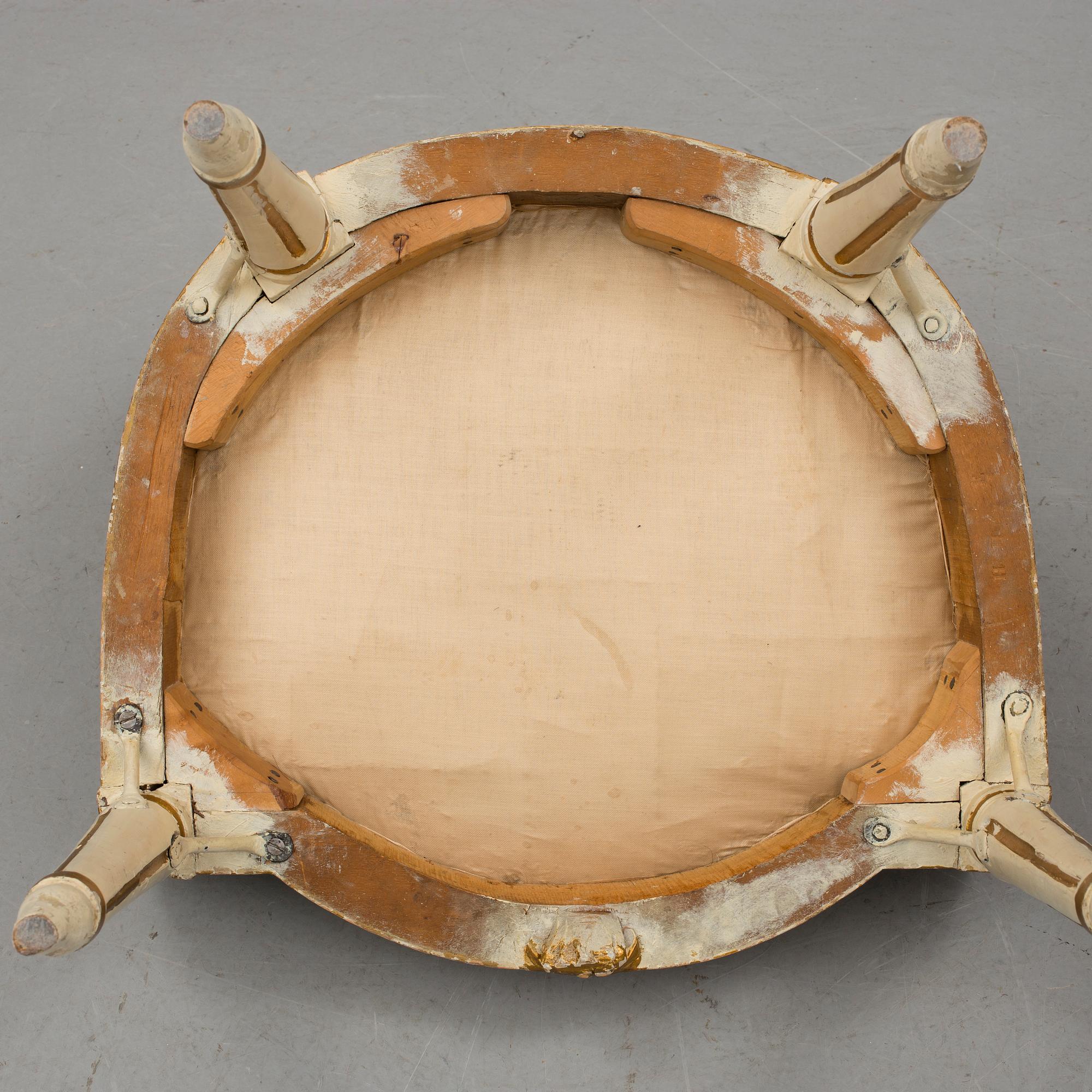 STOLAR, 5 st. Gustavianska. Samtliga med Stockholms stolmakareämbetets sigill, 1700-talets andra hälft.