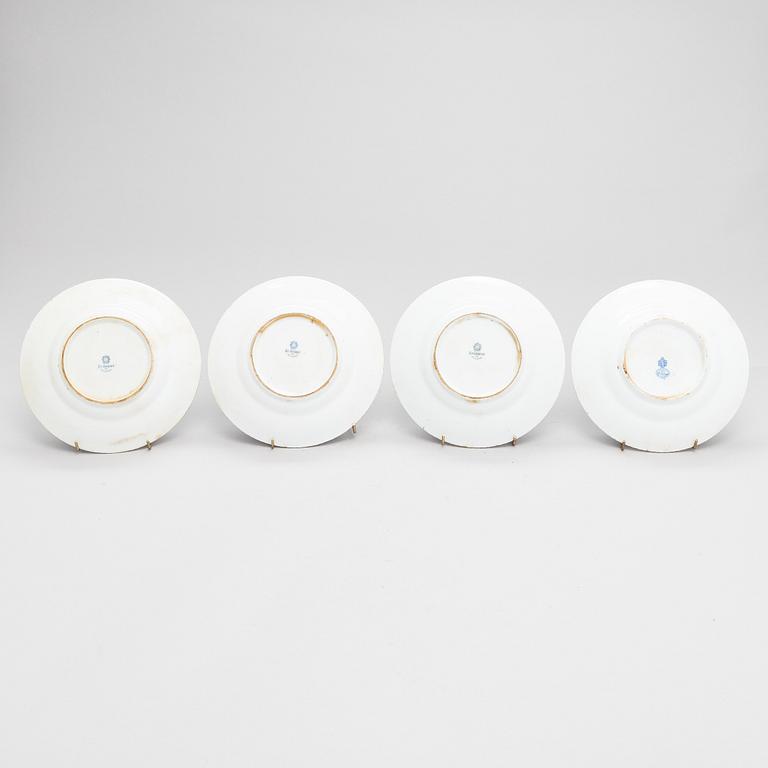 A set of four Kuznetsov porcelain plates, 1900-1917.