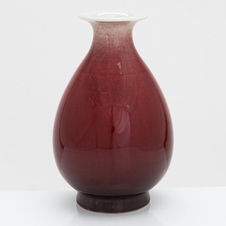 Maljakko, keramiikka, Qingdynastia, Kiina.