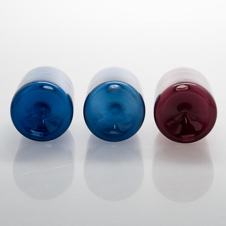 Timo Sarpaneva, "Fågelflaskor", 3 st, Iittala, signerade TS.