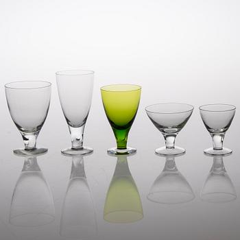 A 34-piece 'GN 46' glassware set for Nuutajärvi Notsjö, Finland. In production 1949-1969.