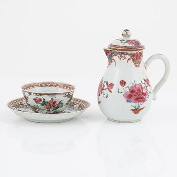 A cup with saucer, and a Famille Rose pot, China, 18th century.