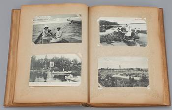 VYKORTSALBUM, ca 168 kort samt FOTOGRAFIER 10 st, motiv från Åland, 1900-talets början.