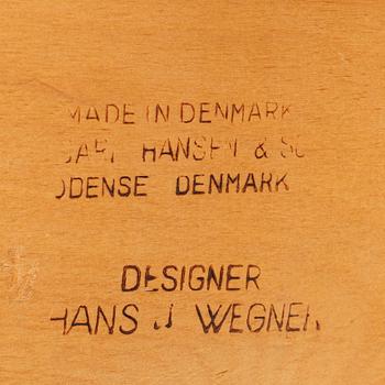 Hans J. Wegner, stolar, 5 st, modell "CH-30", Carl Hansen & Son, Odense, Danmark.