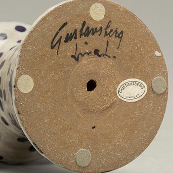 FIGUR, stengods, "Samhällsdebatten", Lisa Larson Gustavsberg.