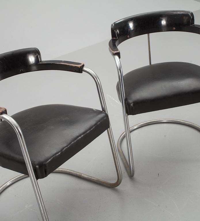 KARMSTOLAR, ett par, 1930-40-tal.