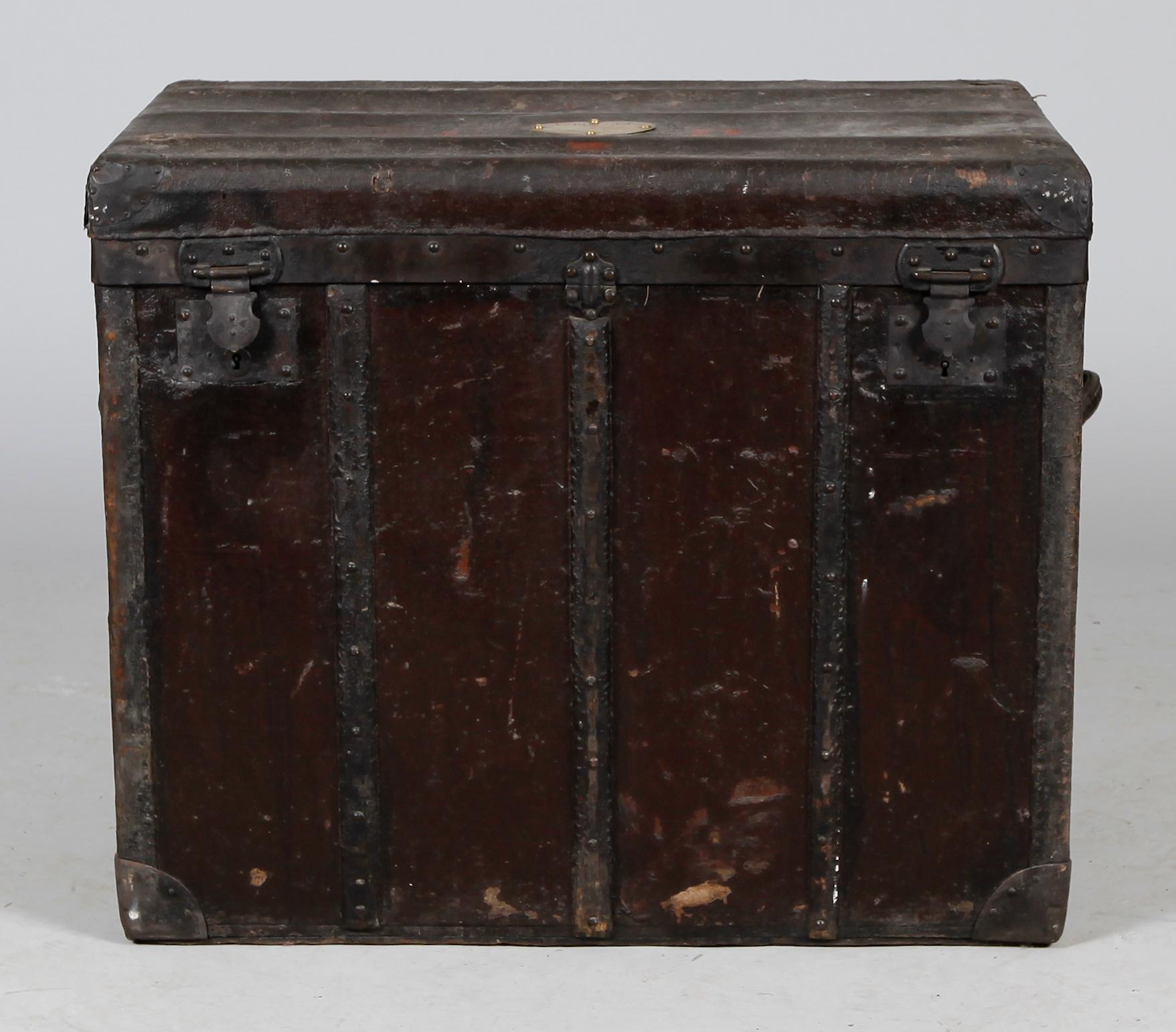 KOFFERT, tidigt 1900-tal.