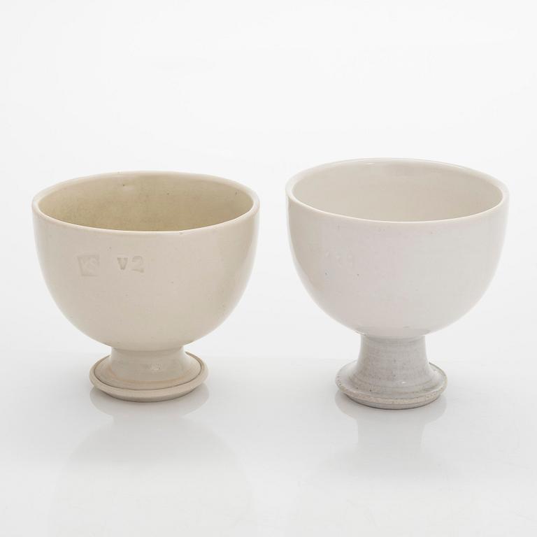 Kyllikki Salmenhaara, two stoneware goblets signed KS.