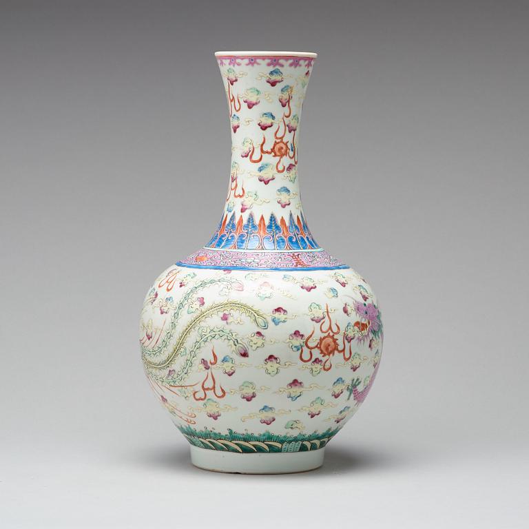 A famille rose vase, late Qing dynasty.