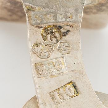 Lars Arby, two pairs of cufflinks, two brooches and three earrings, silver.