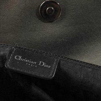 Handbag, Christian Dior, prop "Street chic".