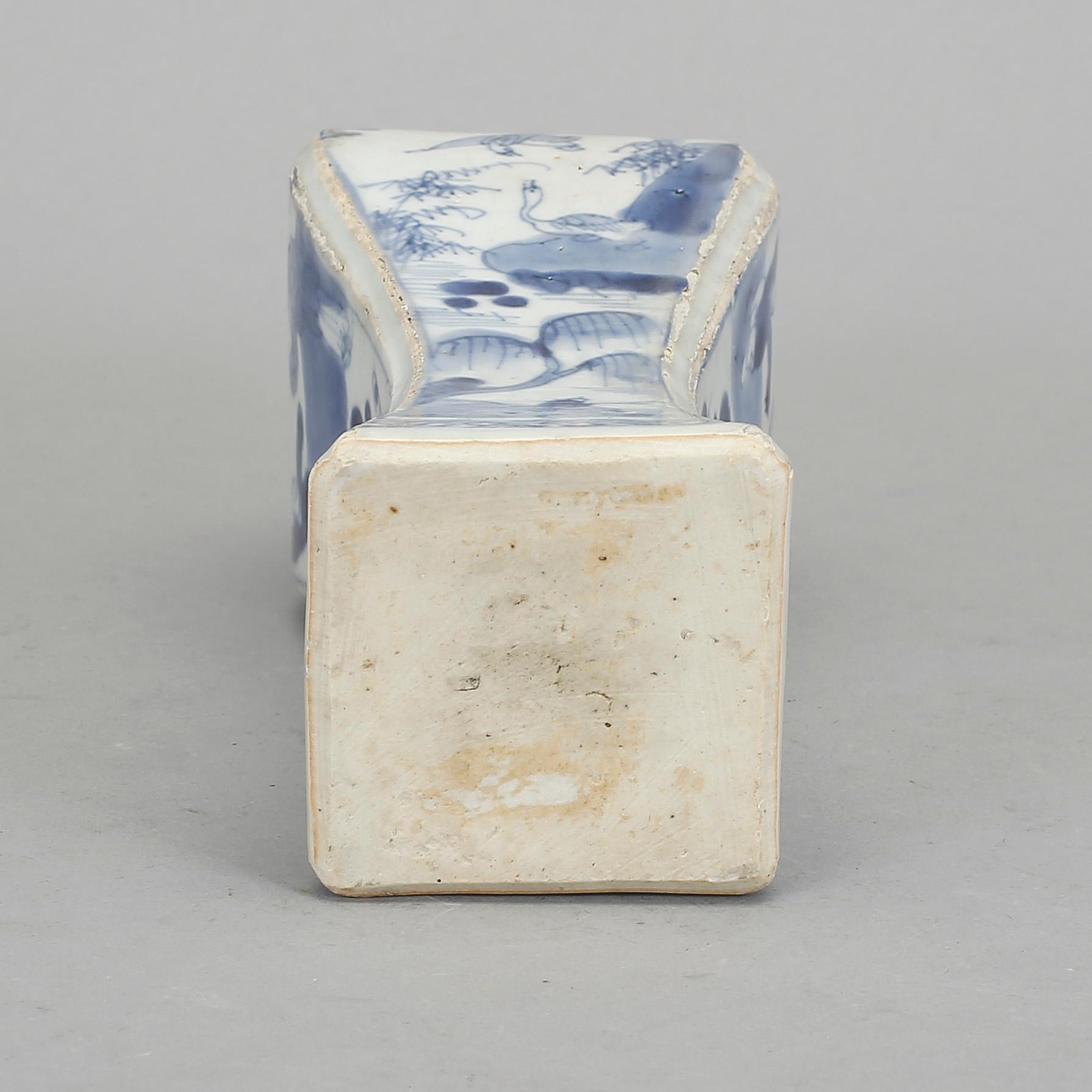 VAS, porslin, Kina. Kangxi 1662-1722.