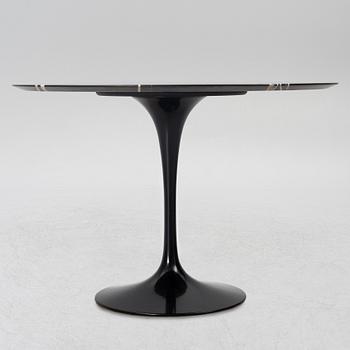 Eero Saarinen, dining table, "Tulip", Knoll Studio.