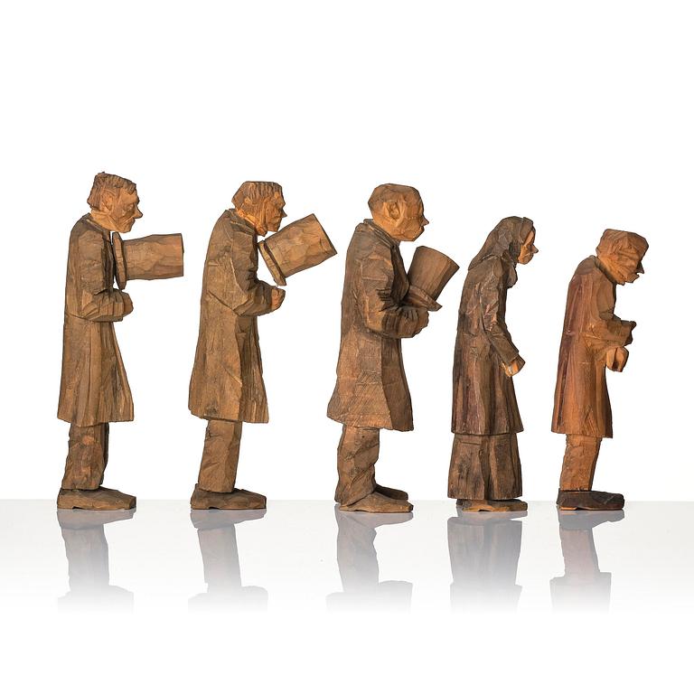 Axel Petersson Döderhultarn, "Begravning" (= The funeral) (7 pieces).