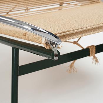 Hans J. Wegner, a 'Flag Halyard' easy chair, Getama, Denmark.