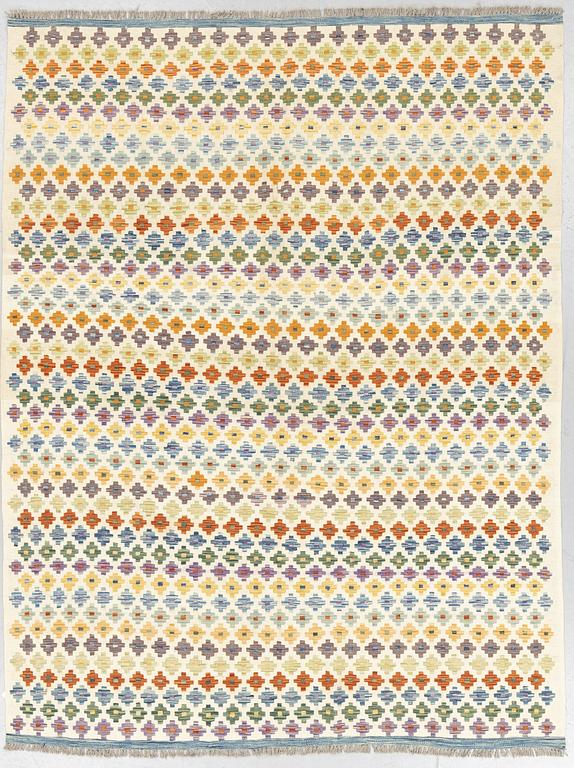 Matta, kelim, ca 241 x 183 cm.