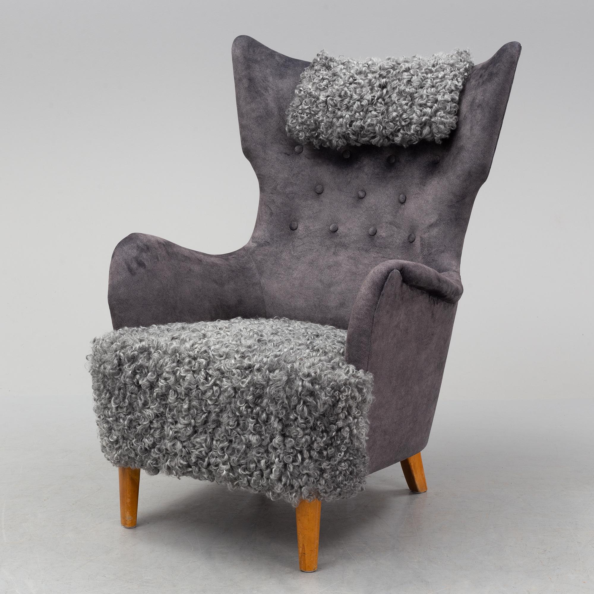 Dux, a Swedish Modern easy chair, 1940's/50's.