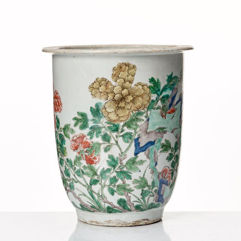 A famille verte vase, Qing dynasty, Kangxi (1662-1722).