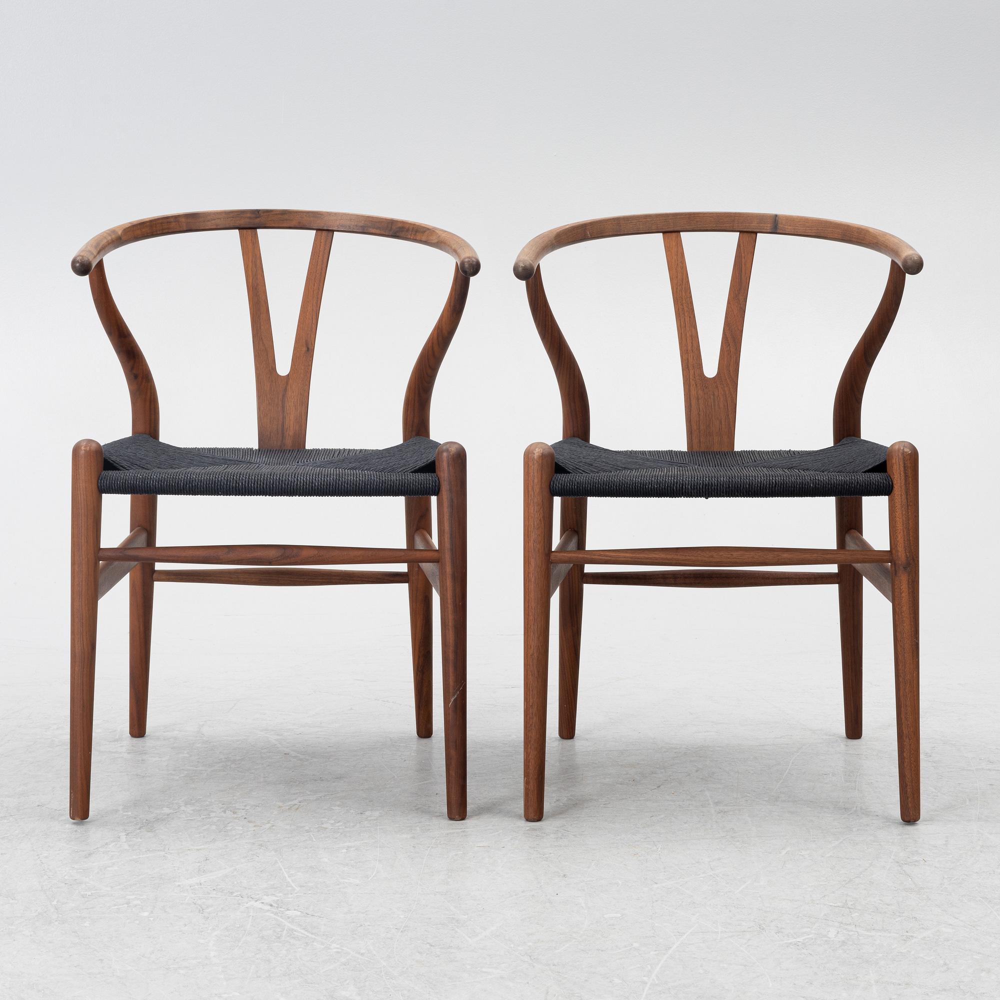 Hans J. Wegner, eight model CH 24 armchairs Carl Hansen & son.