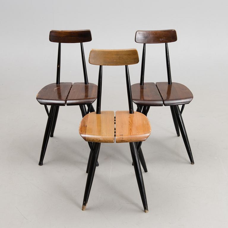 Three "Pirkka" chairs, manufactured by Laukaan Puu, designed in 1957.