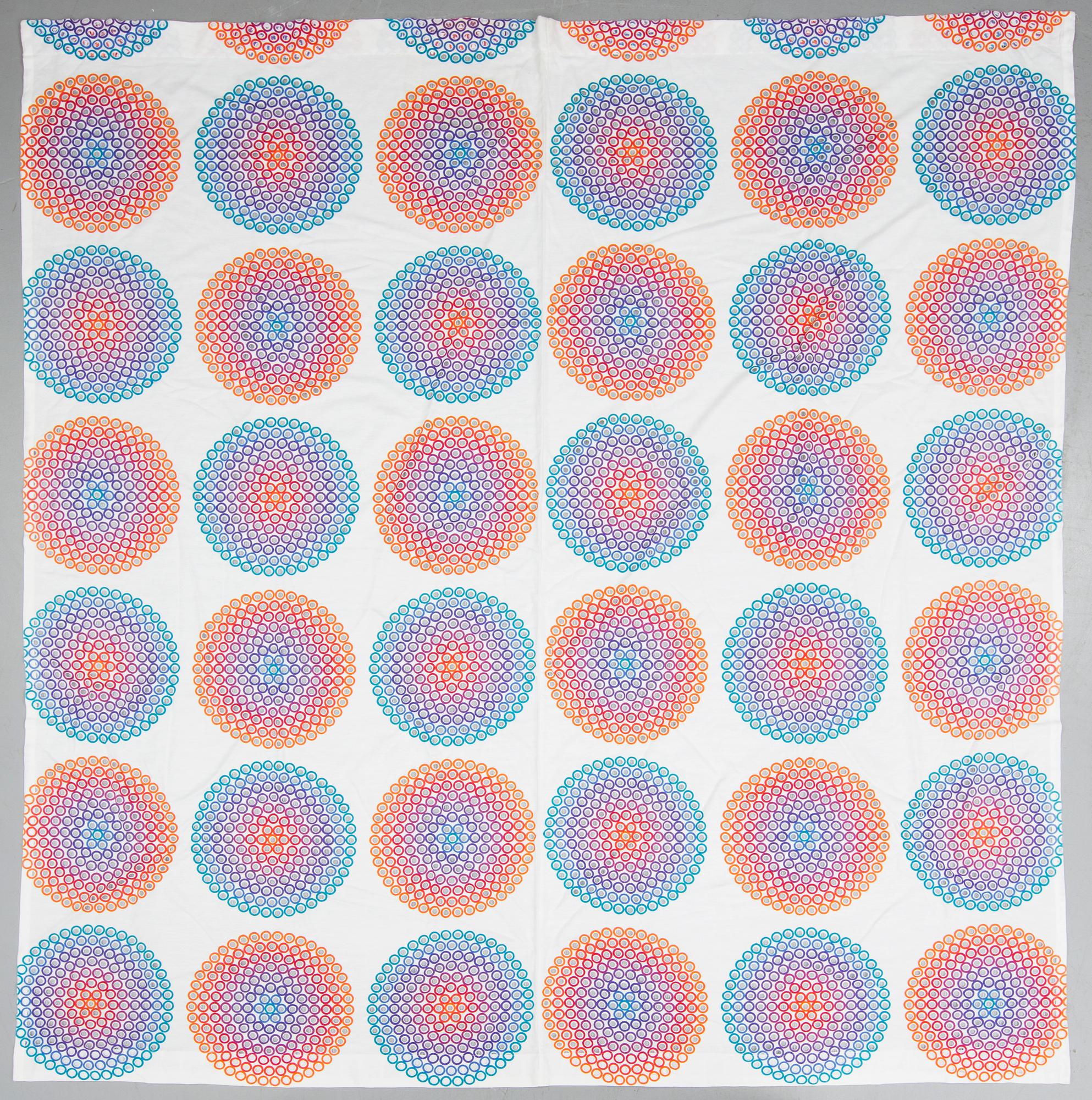 TEXTIL, 4 längder, hopsydda 2+2, bomull, Verner Panton för Mira-X, 1970-tal.
