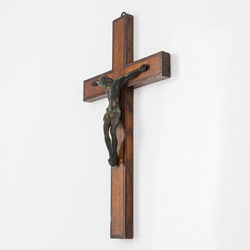 Krucifix, brons med rester av förgyllning, 1800-tal.