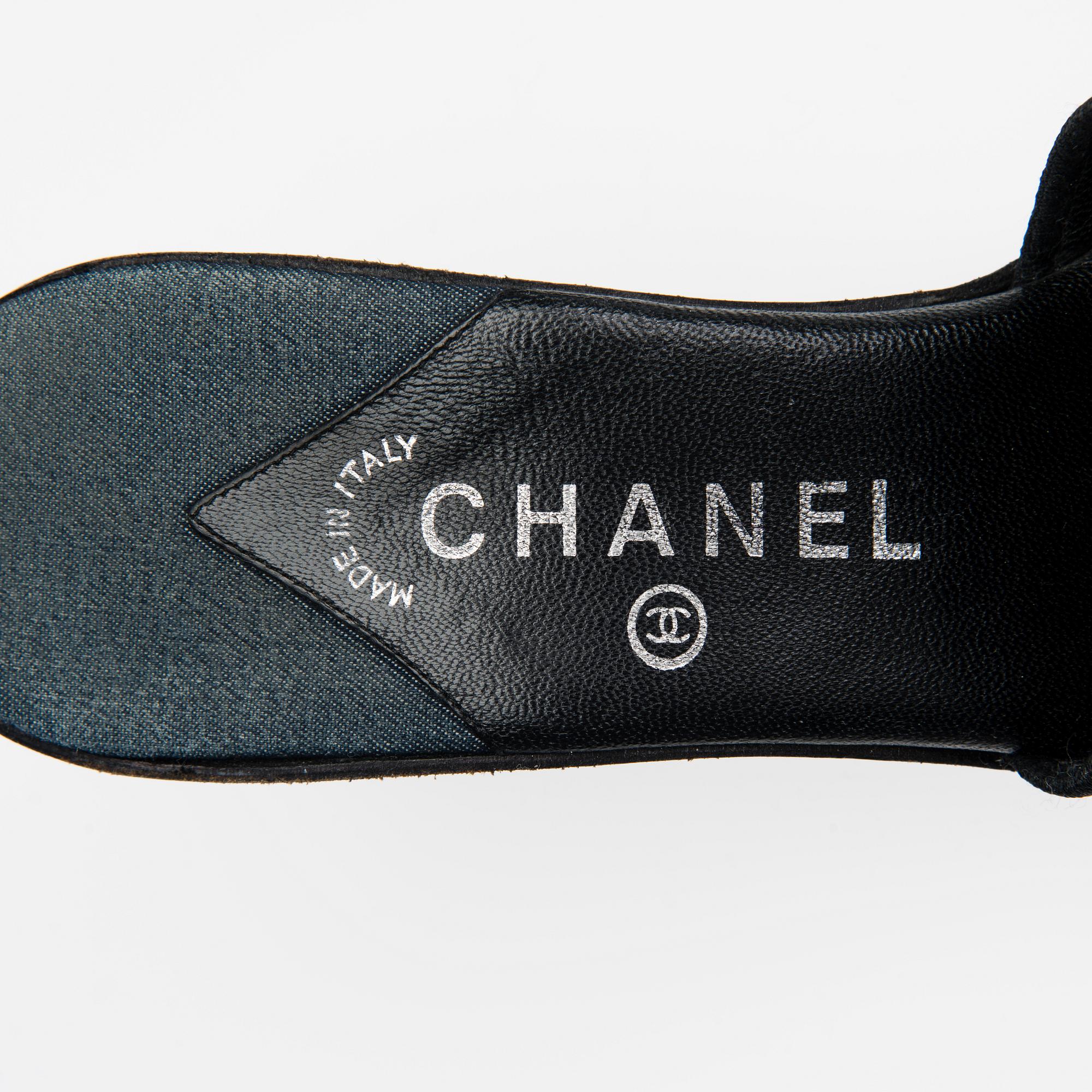 SKOR, Chanel.