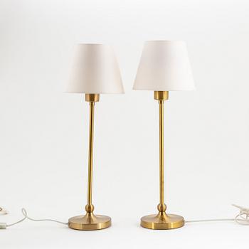 Josef Frank, a pair of model 2569 table lamps from Firma Svenskt TEnn.