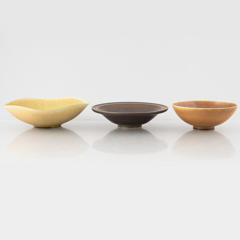 Berndt Friberg, skålar, 3 st, Gustavsbergs Studio 1955, 1965 och 1974.