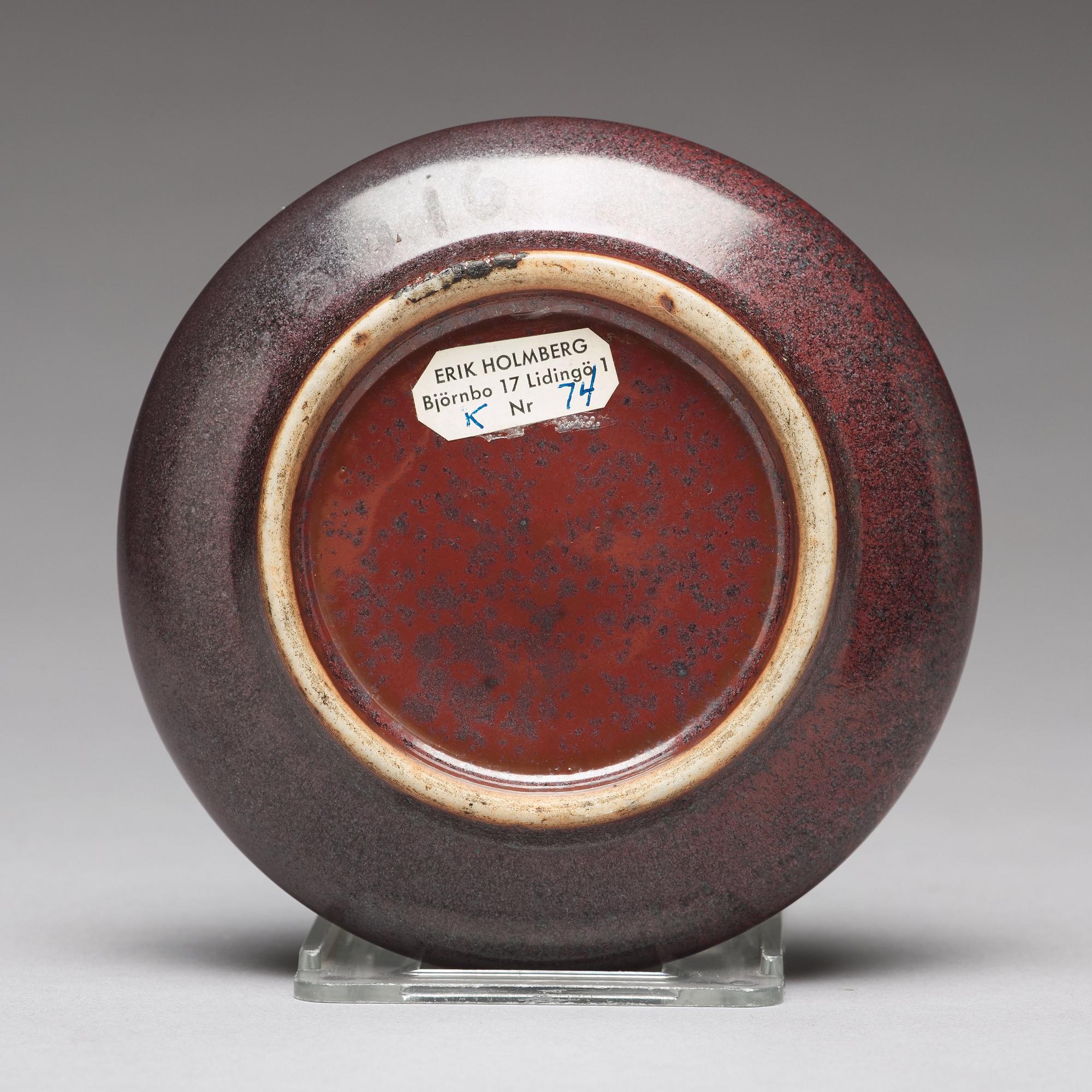 PENSELBAD, porslin. Qingdynastin, 1700-tal.