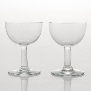 SAARA HOPEA, 19 glasses for Nuutajärvi Notsjö.